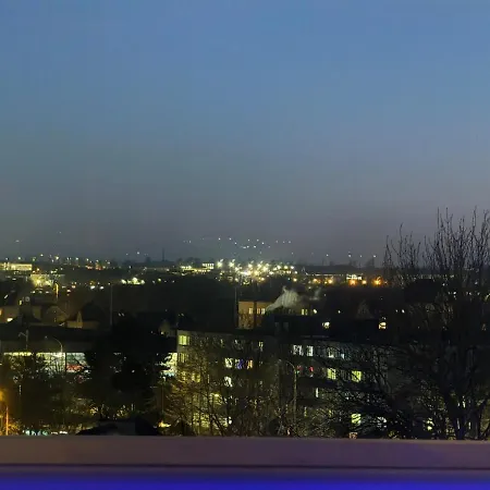 Apartman Loveroom De Luxe Avec Jacuzzi Sauna Vapeur Ecran 300 Cm